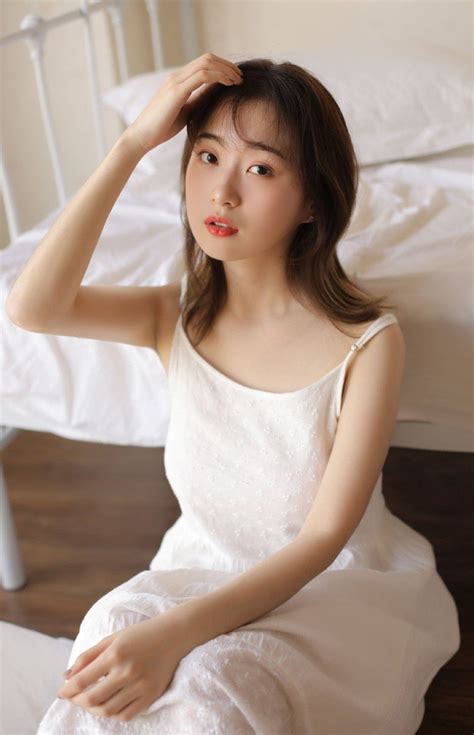 สตาร์ซอคเกอร์ วิเคราะห์บอล-ฮ้ย! โอ้โห เมื่อวานฉันได้ดูวิเคราะห์บอลจาก 'สตาร์ซอคเกอร์' นะ บอกเลยว่ามันส์มากกกก! พวกเขาเน้นไปที่เกมที่ฉันก็ดูอยู่ด้วย 555 มันเป็นเหมือนอ่านใจเราได้เลยอะ!