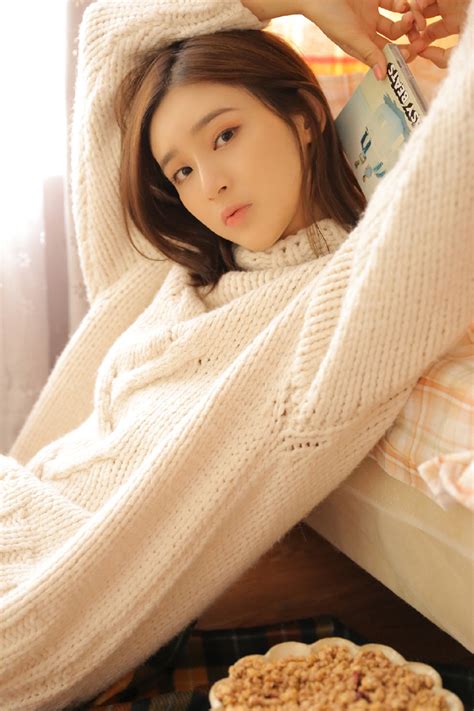 ช่อง true hd1-ฮ้ย! พวกเรารู้จัก 'ช่อง true hd1' กันหรือยัง? โอ้โห, เป็นช่องที่ดีอ่ะ ของเค้าดีจริงๆ! สามารถดาวน์โหลดได้ง่ายๆ หรือหาชมออนไลน์ได้ตามแอพต่างๆ นะ ฮ่าๆ ถ้ายังไม่ได้ลอง ฟังผมต่อเลยจ้า!